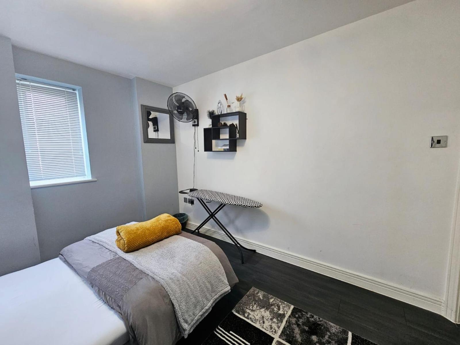Abba Views Apartment Лондон Екстериор снимка